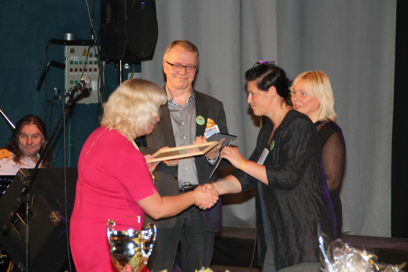 Lauluragin 2015 konkurss